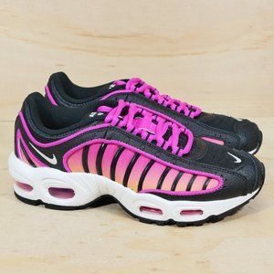 Nike Air Max Tailwind IV Black White Fire Pink NEW